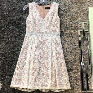 Gorgeous Jessica Simpson Dress